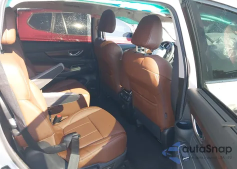 2024 Subaru Ascent Touring 7-Passenger z USA, uszkodzony, nr VIN 4S4WMAWD8R3425309